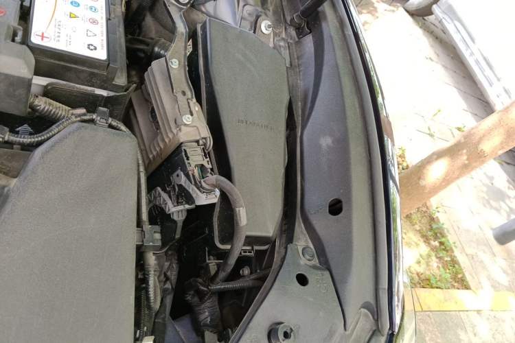 Used Lexus ES 2018 200 Excellence Edition China V Standard Engine Bay Left