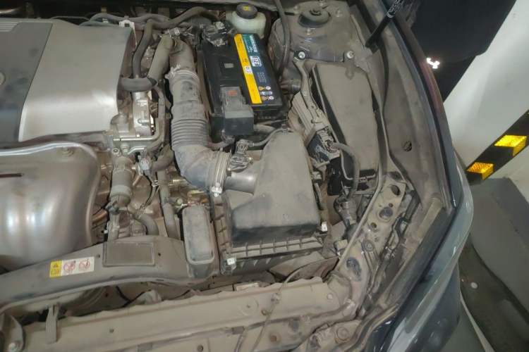Used Lexus ES 2018 200 Excellence Edition China V Standard Engine Bay Left
