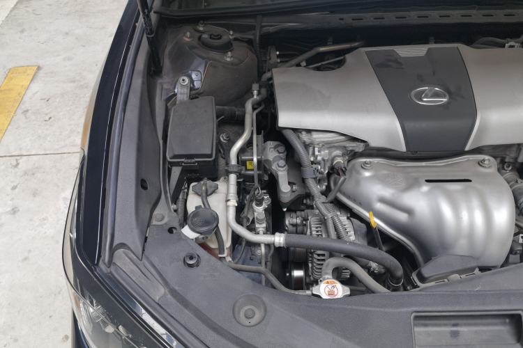 Used Lexus ES 2018 200 Excellence Edition China VI Standard Engine Bay Right