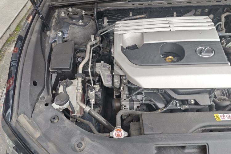 Used Lexus ES 2018 200 Luxury Edition China VI Engine Bay Right