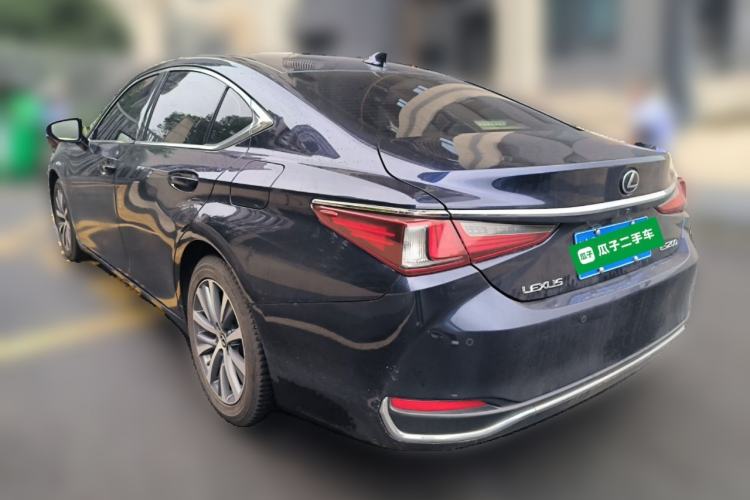 Used Lexus ES 2018 200 Excellence Edition China VI Standard Exterior 3