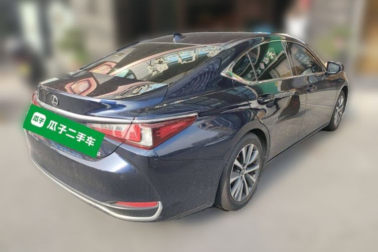 Used Lexus ES 2018 200 Excellence Edition China VI Standard Exterior 5