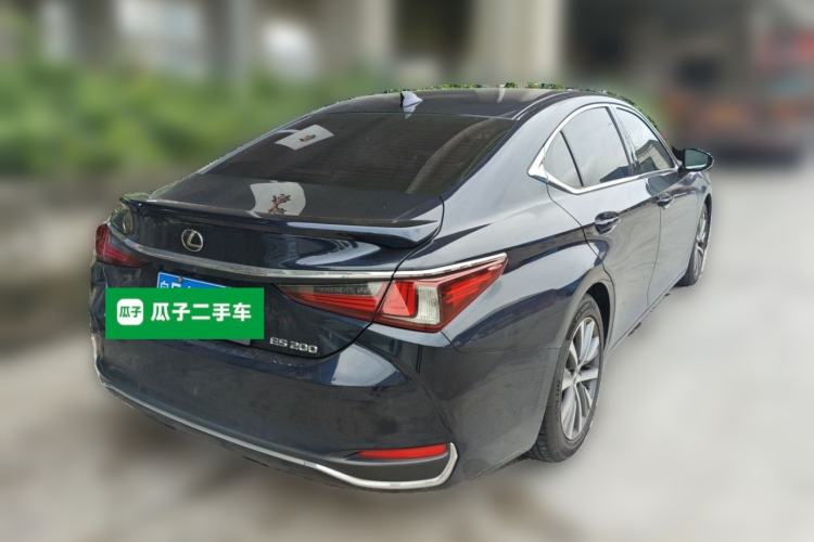 Used Lexus ES 2018 200 Luxury Edition China V Standard Exterior 5