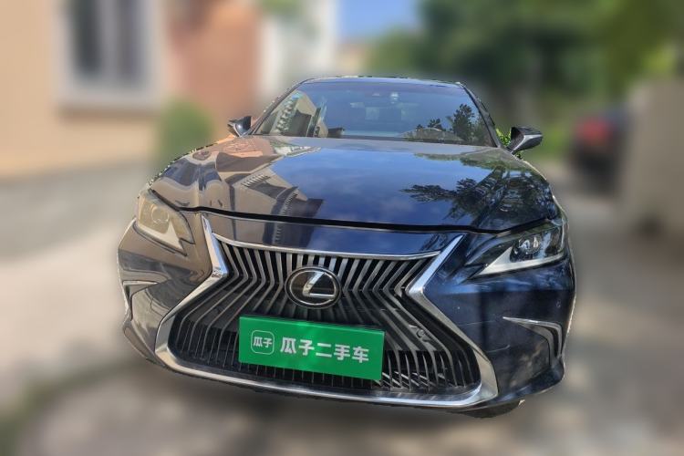 Used Lexus ES 2018 200 Excellence Edition China V Standard Front