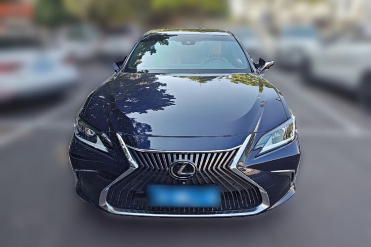 Used Lexus ES 2018 200 Excellence Edition China V Standard Front