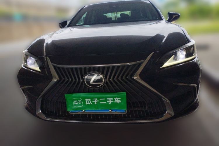 Used Lexus ES 2018 200 Luxury Edition China V Standard Front