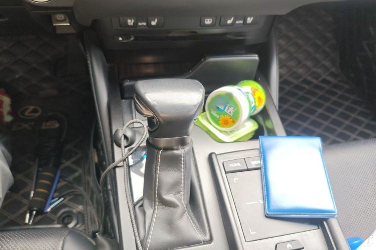 Used Lexus ES 2018 200 Luxury Edition China V Standard Gear Lever