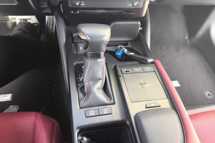 Used Lexus ES 2018 260 F SPORT China VI Gear Lever