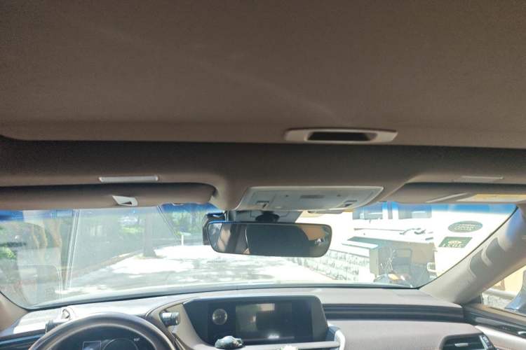 Used Lexus ES 2018 200 Excellence Edition China V Standard Headliner