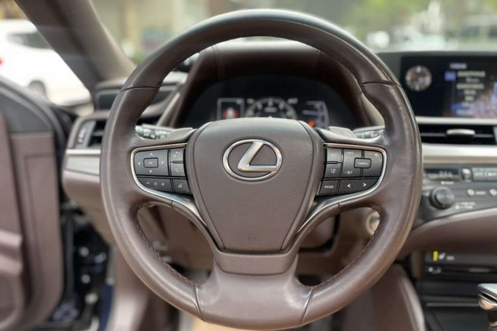 Used Lexus ES 2018 200 Excellence Edition China V Standard Interior 2