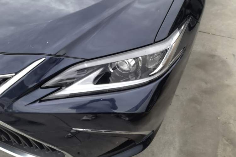 Used Lexus ES 2018 200 Excellence Edition China V Standard Left Front Headlight