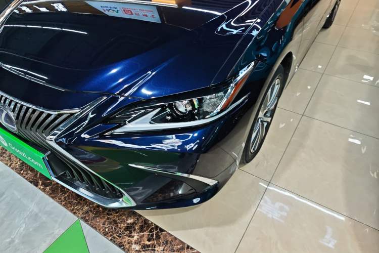 Used Lexus ES 2018 300h Premier Edition China VI Standard Left Front Headlight
