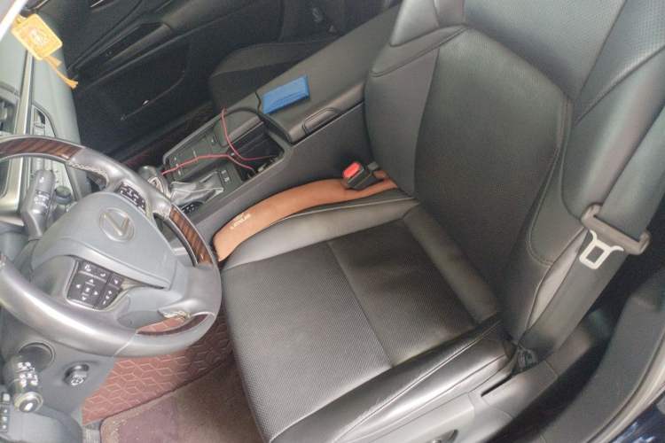 Used Lexus ES 2018 200 Luxury Edition China V Standard Left Front Seat