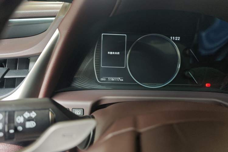Used Lexus ES 2018 200 Excellence Edition China VI Standard Odometer Close Up