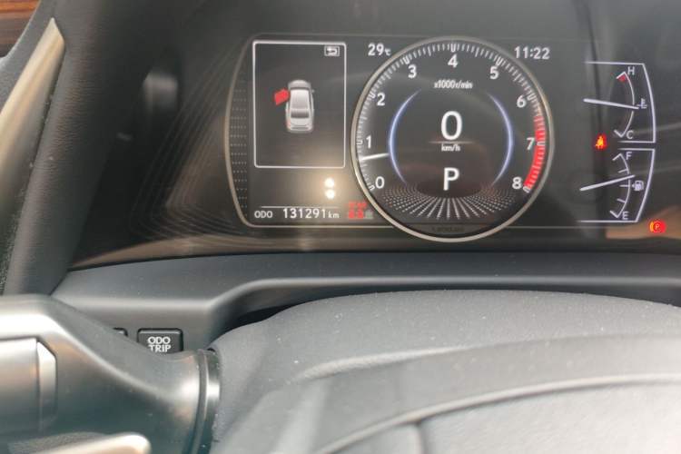 Used Lexus ES 2018 200 Luxury Edition China V Standard Odometer Close Up