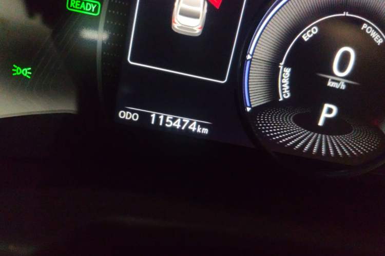 Used Lexus ES 2018 300h Premium Edition China V Standard Odometer Close Up