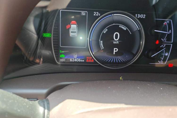 Used Lexus ES 2018 300h Premier Edition China V Standard Odometer Close Up