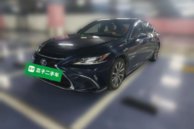Used Lexus ES 2018 300h Premium Edition China V Standard