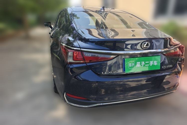 Used Lexus ES 2018 200 Excellence Edition China V Standard Rear Left 45 Deg