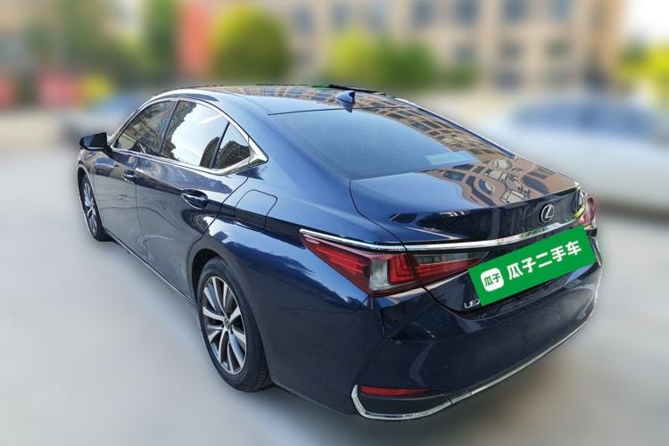 Used Lexus ES 2018 200 Excellence Edition China V Standard Rear Left 45 Deg