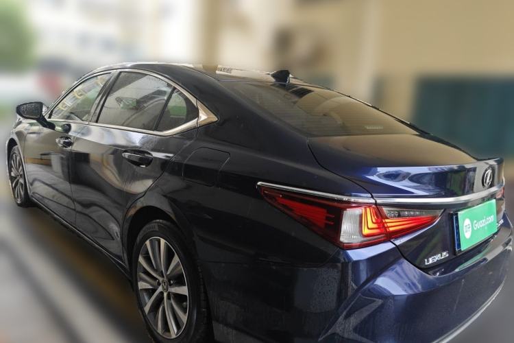 Used Lexus ES 2018 200 Excellence Edition China V Standard Rear Left 45 Deg