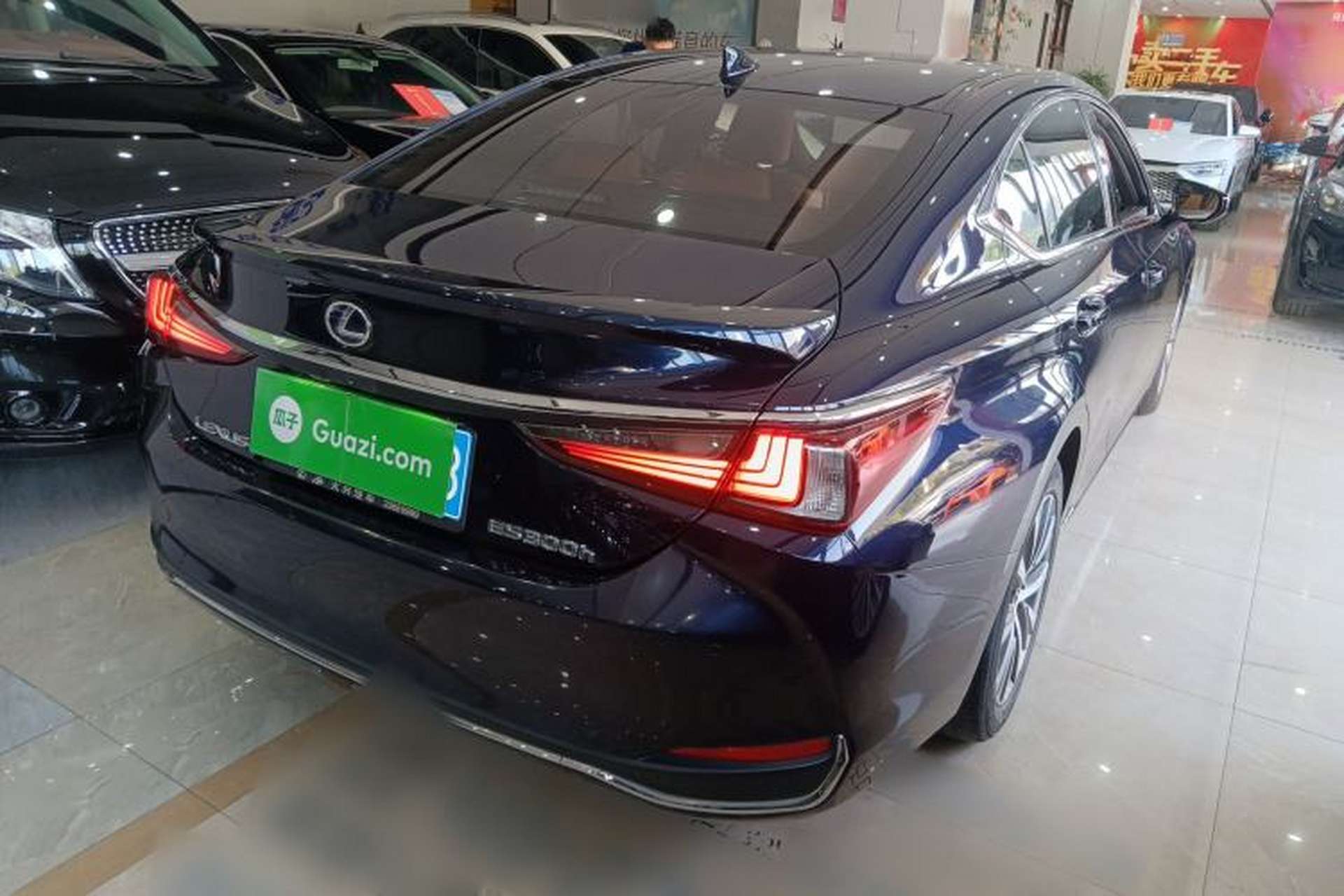 Used Lexus ES 2018 300h Premier Edition China VI Standard Rear Right 45 Deg