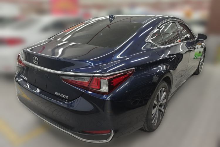 Used Lexus ES 2018 200 Excellence Edition China V Standard Rear Right 45 Deg