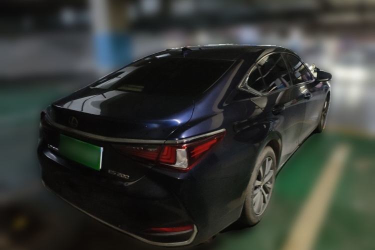 Used Lexus ES 2018 200 Excellence Edition China V Standard Rear Right 45 Deg