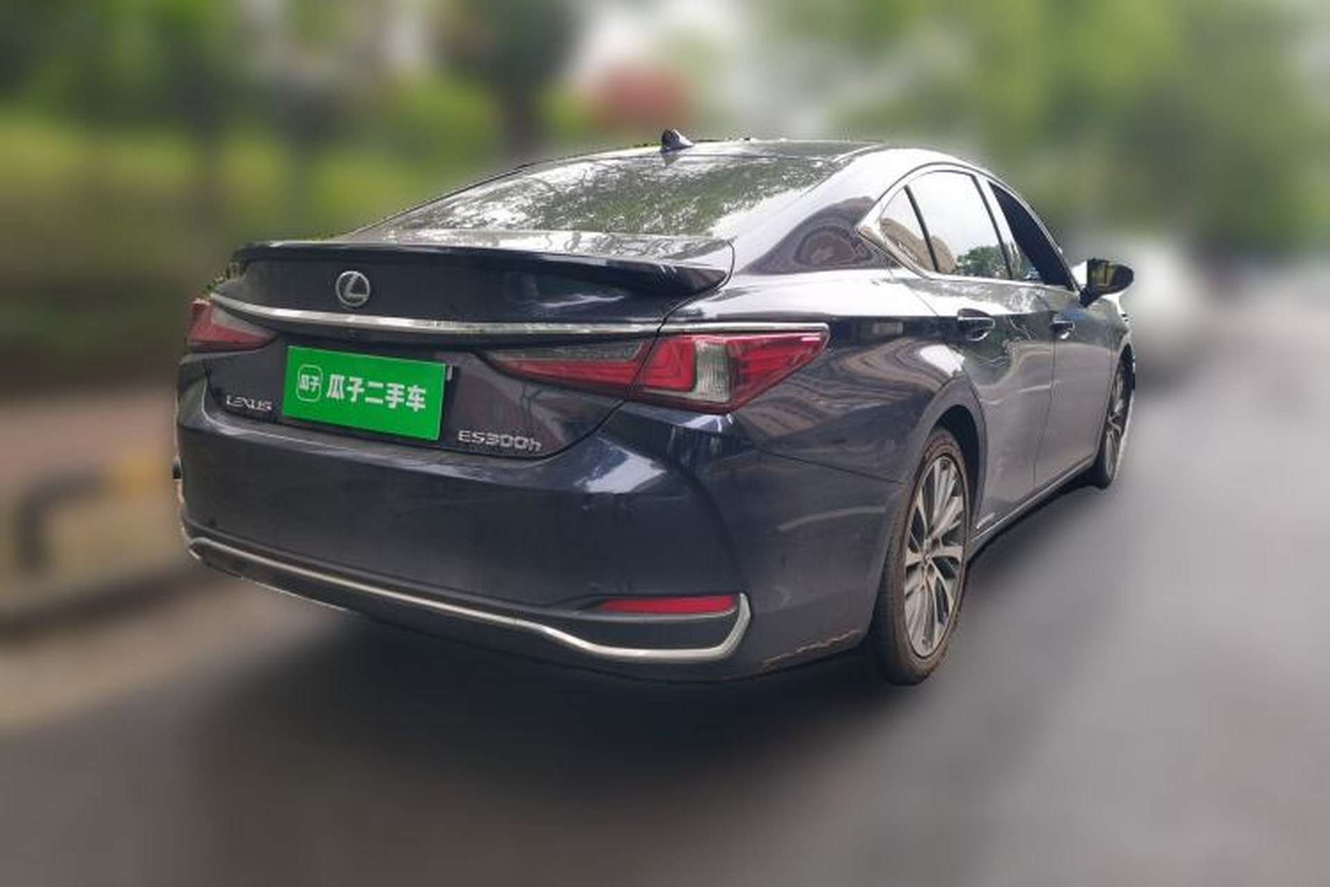 Used Lexus ES 2018 300h Premium Edition China VI Standard Rear Right 45 Deg