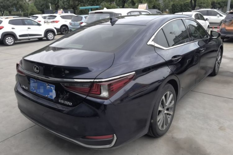 Used Lexus ES 2018 200 Excellence Edition China V Standard Rear Right 45 Deg