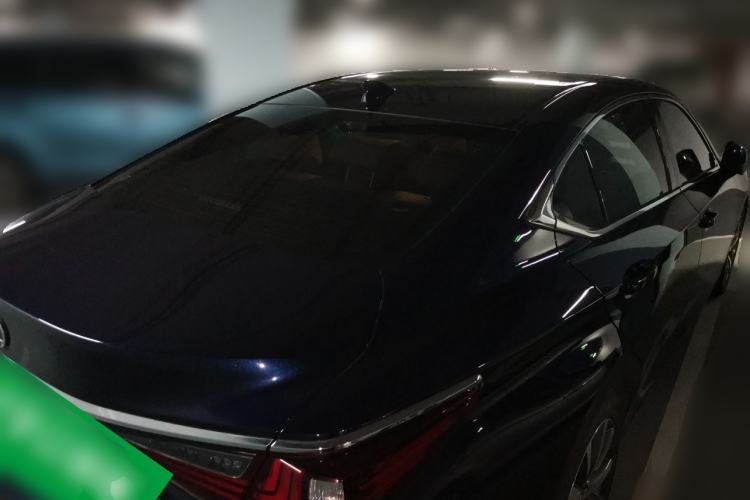 Used Lexus ES 2018 260 Excellence Edition China V Standard Rear Right 45 Deg