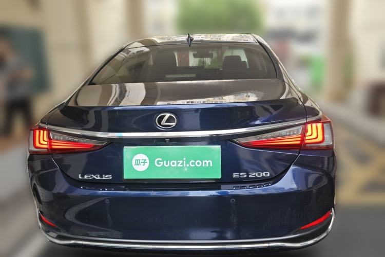 Used Lexus ES 2018 200 Excellence Edition China V Standard Rear