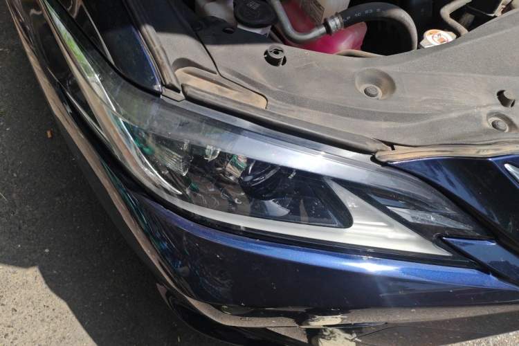 Used Lexus ES 2018 300h Premier Edition China V Standard Right Front Headlight