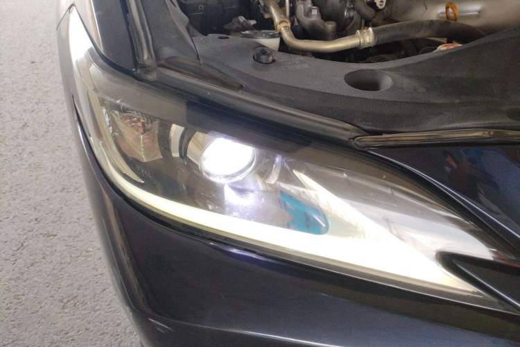 Used Lexus ES 2018 200 Luxury Edition China V Standard Right Front Headlight
