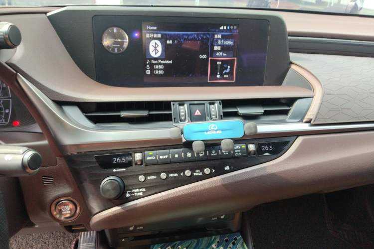 Used Lexus ES 2018 200 Excellence Edition China VI Standard Audio And AC Panel