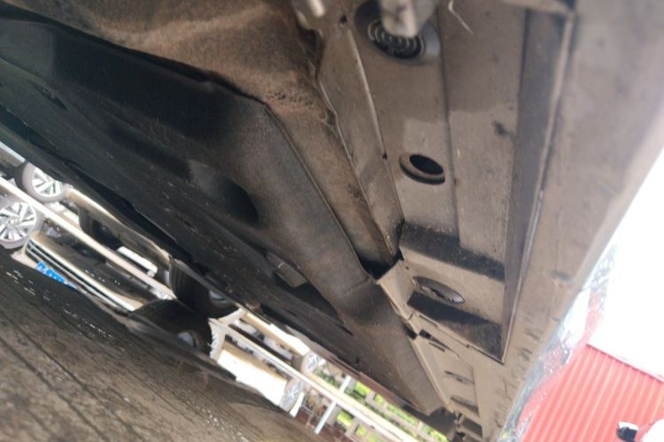 Used Lexus ES 2018 200 Excellence Edition China VI Standard Chassis Front Left