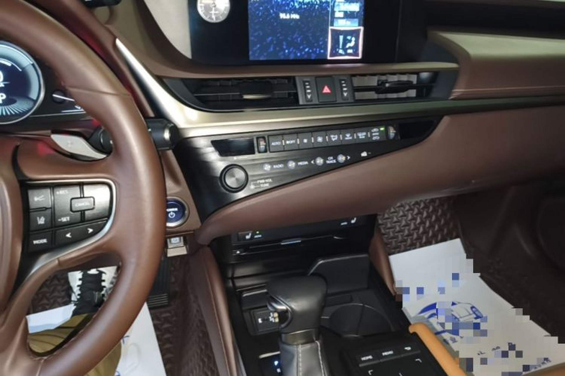 Used Lexus ES 2018 300h Premier Edition China V Standard Audio And AC Panel