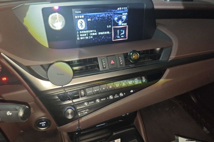 Used Lexus ES 2018 300h Premier Edition China V Standard Audio And AC Panel