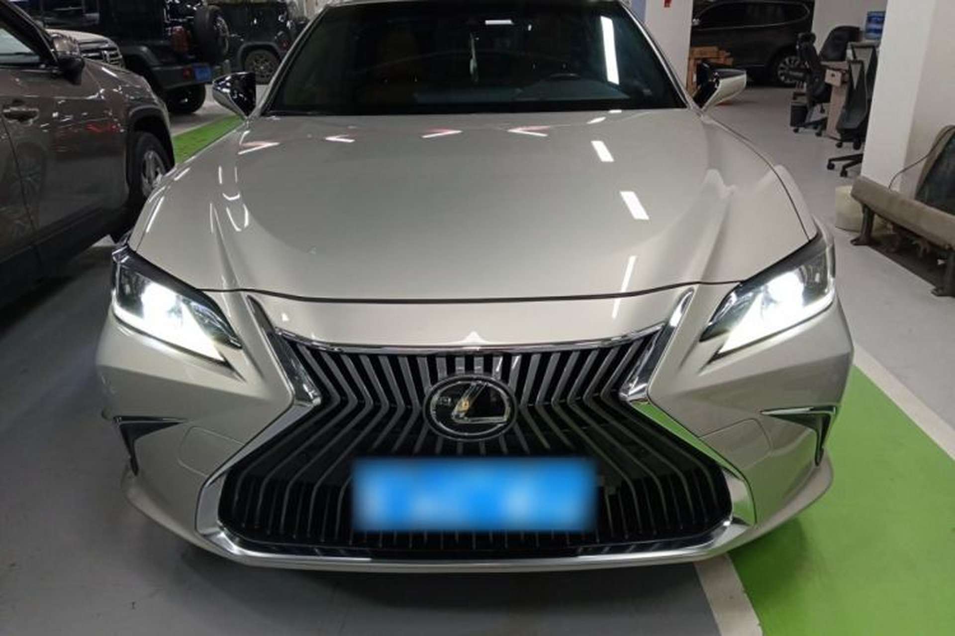 Used Lexus ES 2018 200 Excellence Edition China V Standard Front
