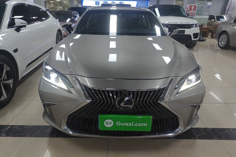Used Lexus ES 2018 200 Excellence Edition China V Standard Front
