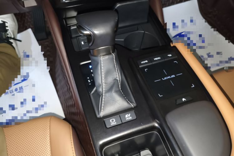 Used Lexus ES 2018 300h Premier Edition China V Standard Gear Lever