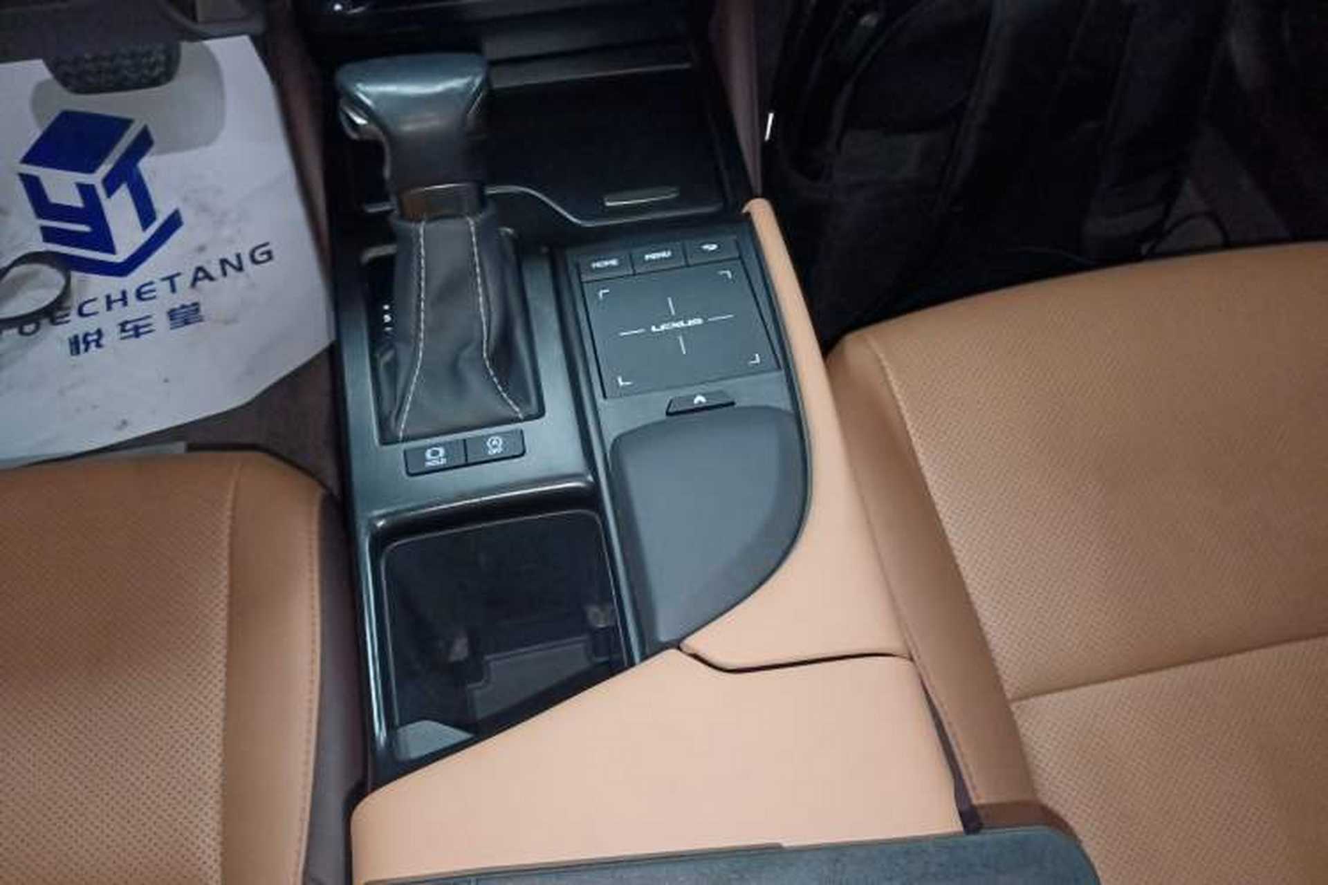 Used Lexus ES 2018 200 Excellence Edition China V Standard Gear Lever
