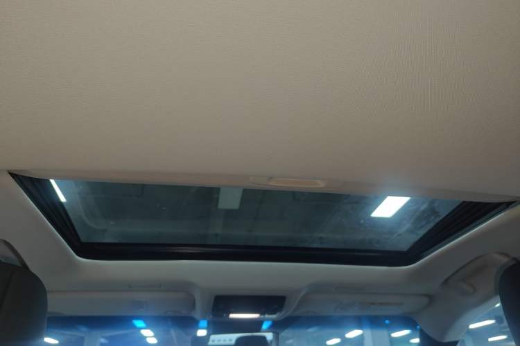 Used Lexus ES 2018 200 Excellence Edition China V Standard Headliner