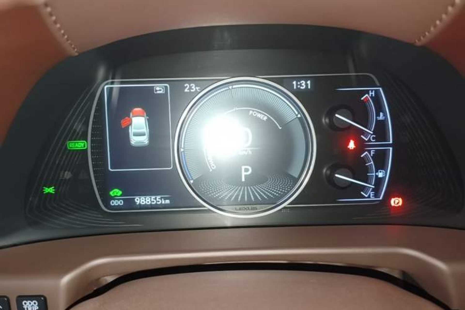 Used Lexus ES 2018 300h Premier Edition China V Standard Instrument Cluster