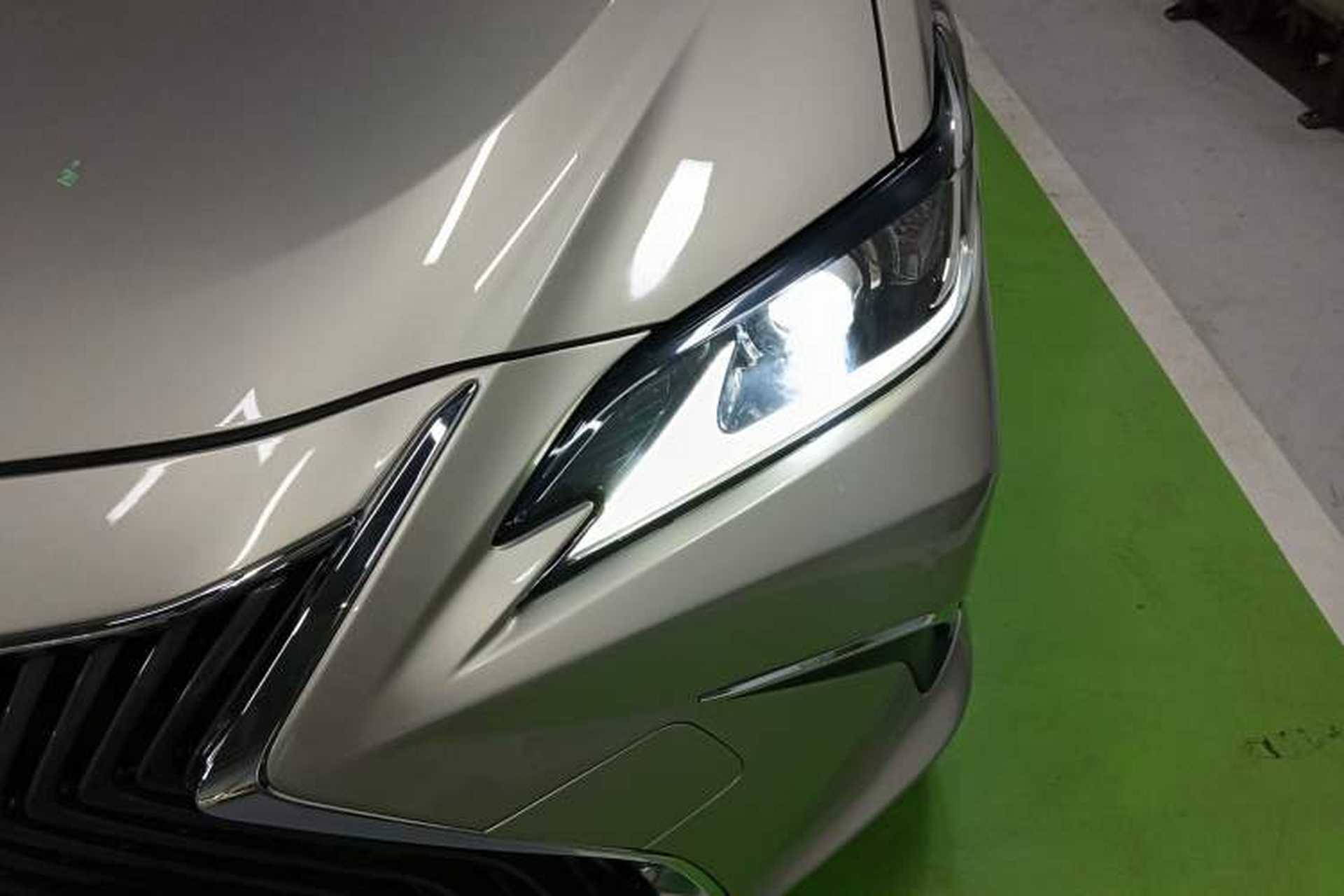 Used Lexus ES 2018 200 Excellence Edition China V Standard Left Front Headlight