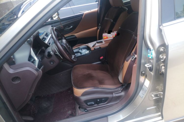Used Lexus ES 2018 300h Premier Edition China VI Standard Left Front Seat