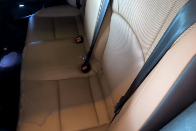 Used Lexus ES 2018 200 Excellence Edition China V Standard Left Rear Seat