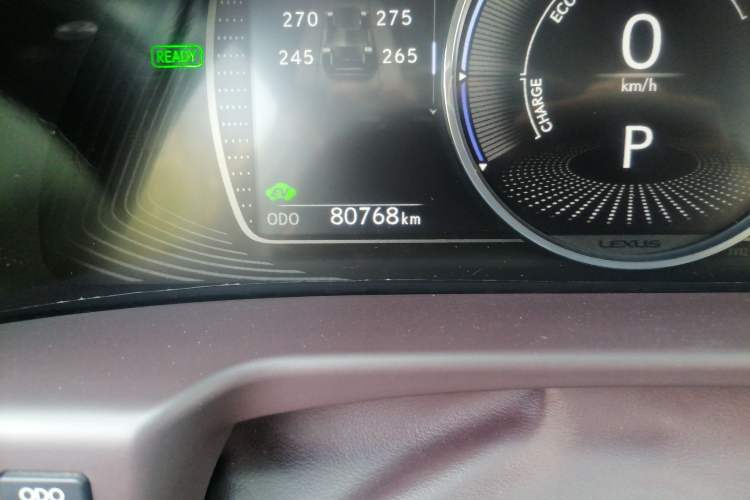 Used Lexus ES 2018 300h Premier Edition China VI Standard Odometer Close Up