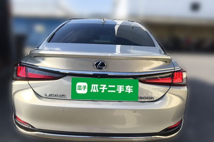 Used Lexus ES 2018 300h Premier Edition China VI Standard Rear