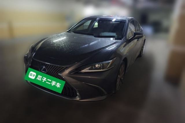 Used Lexus ES 2018 300h Premier Edition China VI Standard